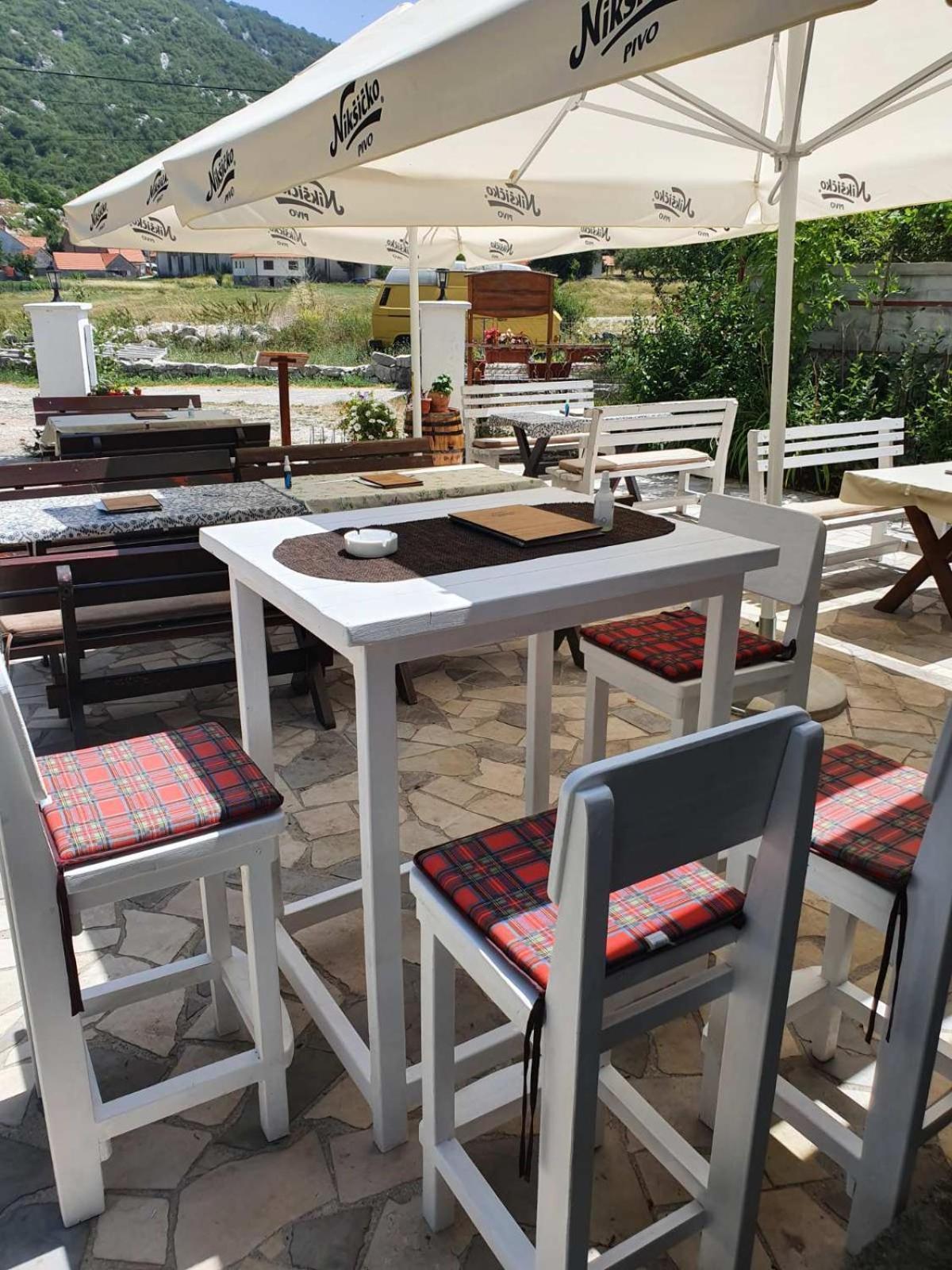 Porto Njegusi A2 Apartment Cetinje Luaran gambar